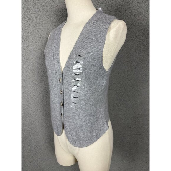 Ultra Flirt Juniors' V-Neck Button-Front Sweater Vest Size Small Gray NWT's - Picture 4 of 8